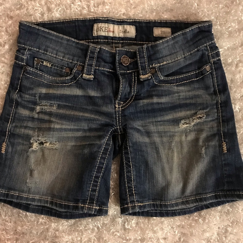 ‼️ PRICE DROP‼️      BKE women’s shorts